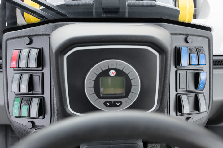  Chargeuse télescopique  8085T
