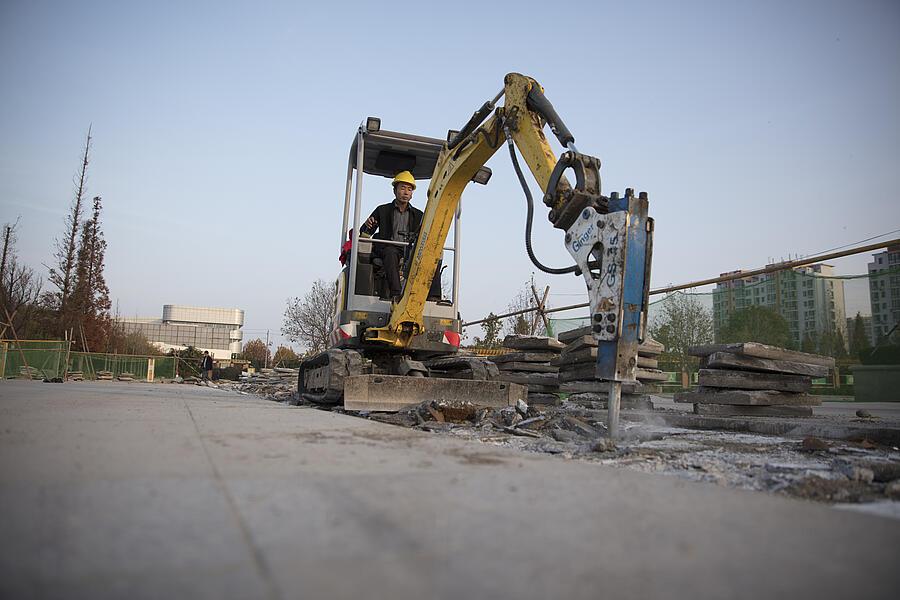 Tracked Zero Tail Excavator EZ17