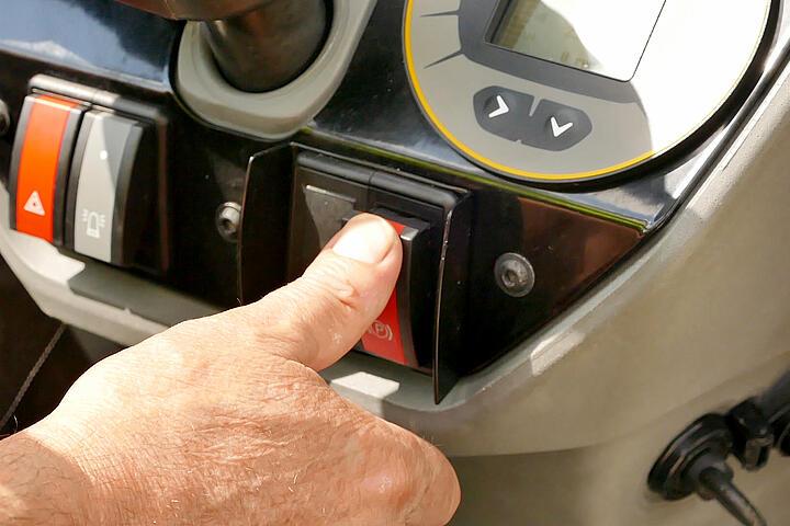 DW30 parking brake switch