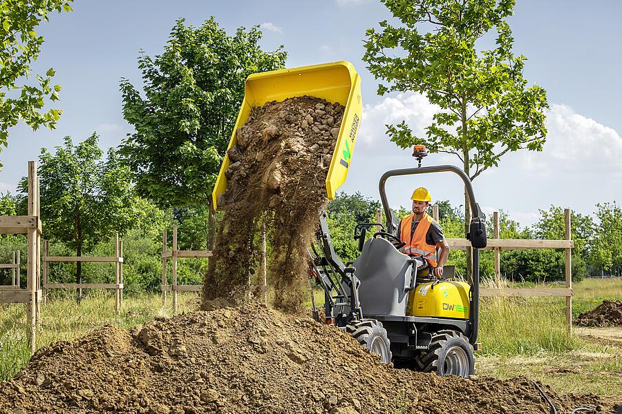 Dumper sur pneus électrique DW15e