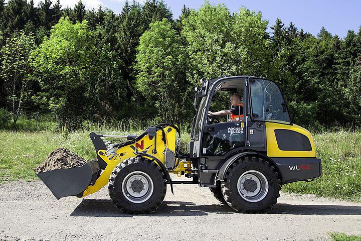 Wacker Neuson chargeuse sur pneus WL25, châssis avant bas