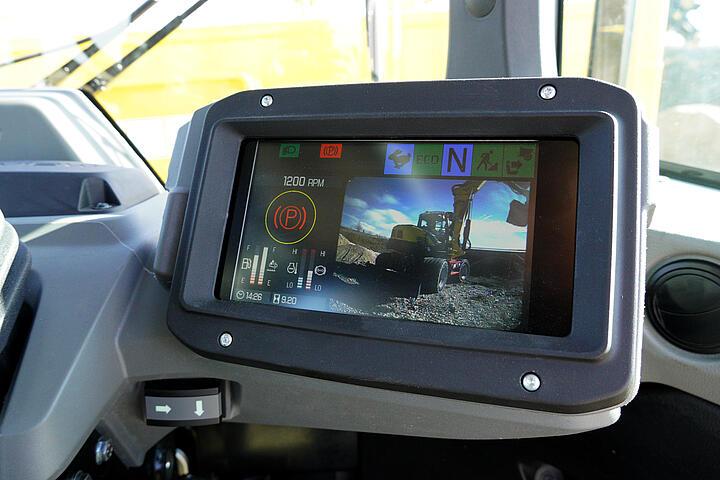 DV125 Display