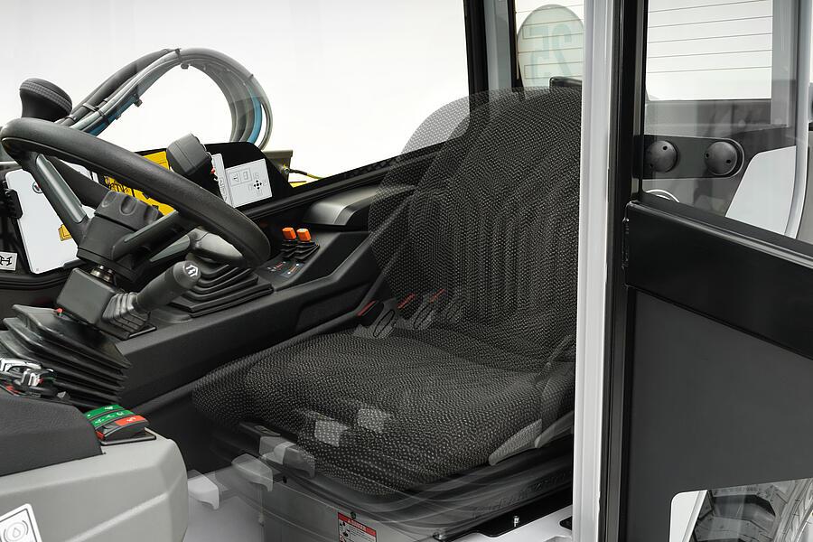 Wacker Neuson telehandler TH412e internal view cabin, studio