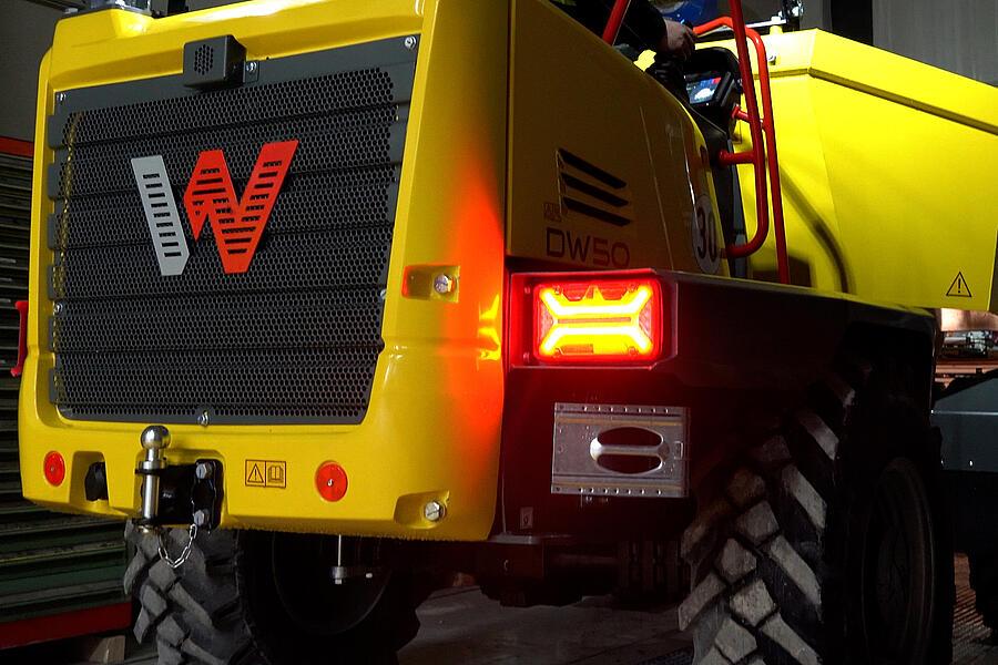 DW50 Dumper sobre ruedas