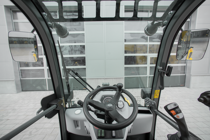 Kramer wheel loaders have 360° all-round visibility.