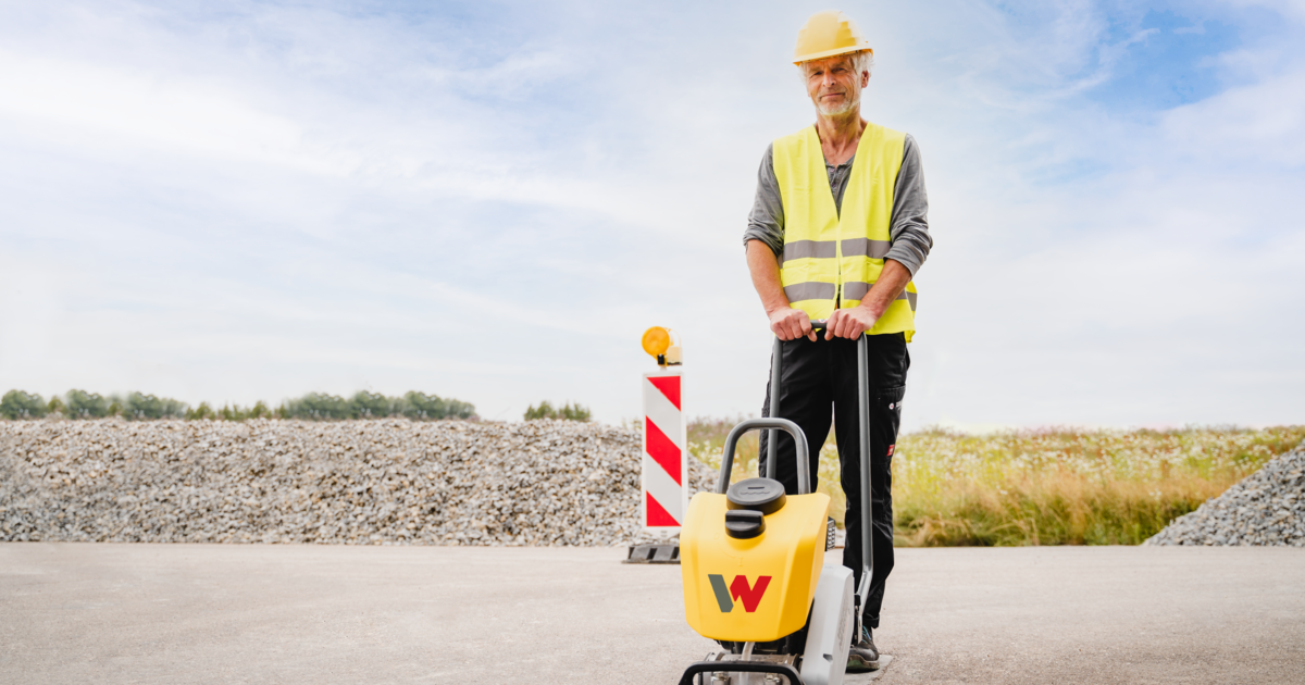 BPS Single Direction Vibratory Plate With Gasoline Motor | Wacker Neuson