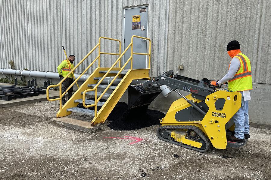 SM60 Utility Track Loader