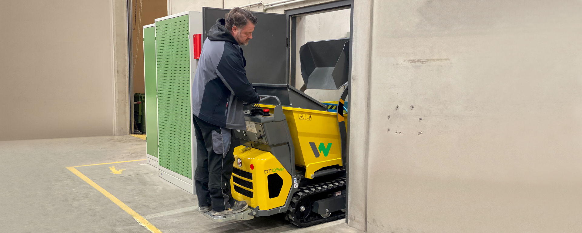 Dumper électrique sur chenilles DT05e