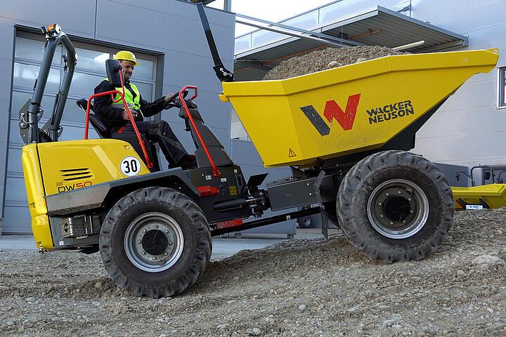 DW50 Dumper sobre ruedas