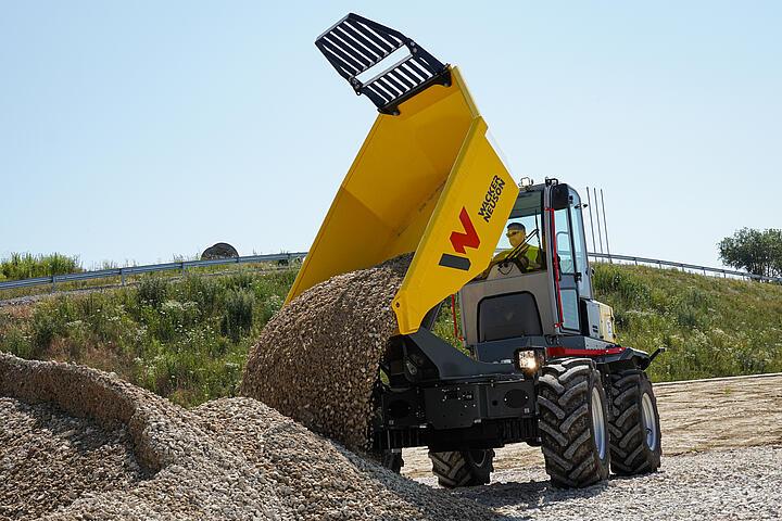 Dumper sur pneus DW60