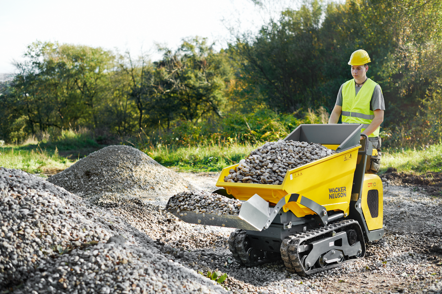 DT10 when loading ballast with the help of the self-loading device