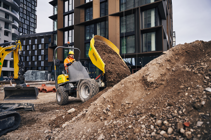 Dumper sobre ruedas eléctrico DW15e