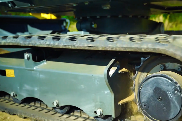 Tracked Zero Tail Excavator EZ36