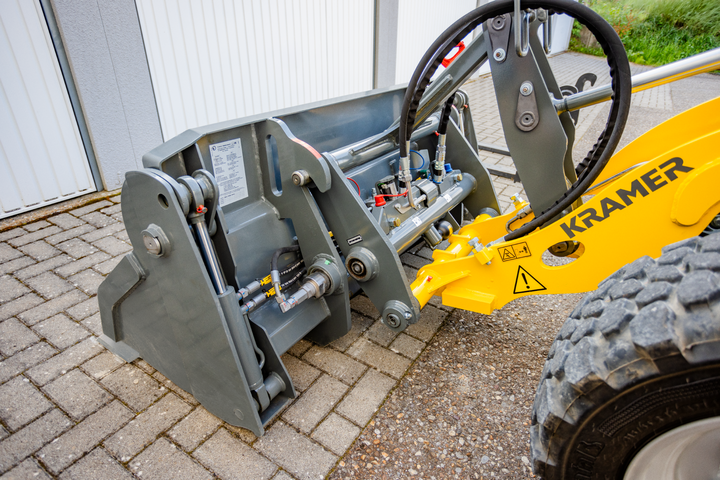 The Kramer wheel loader 5045 is equipped with Smart Attach.