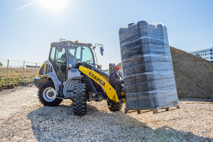 Wheel loaders 8105