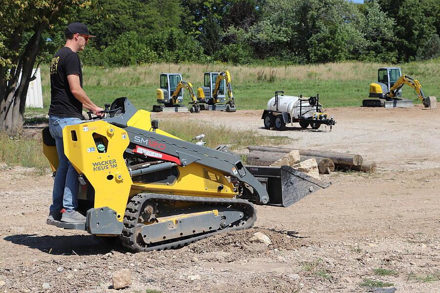 SM120 Utility Track Loader