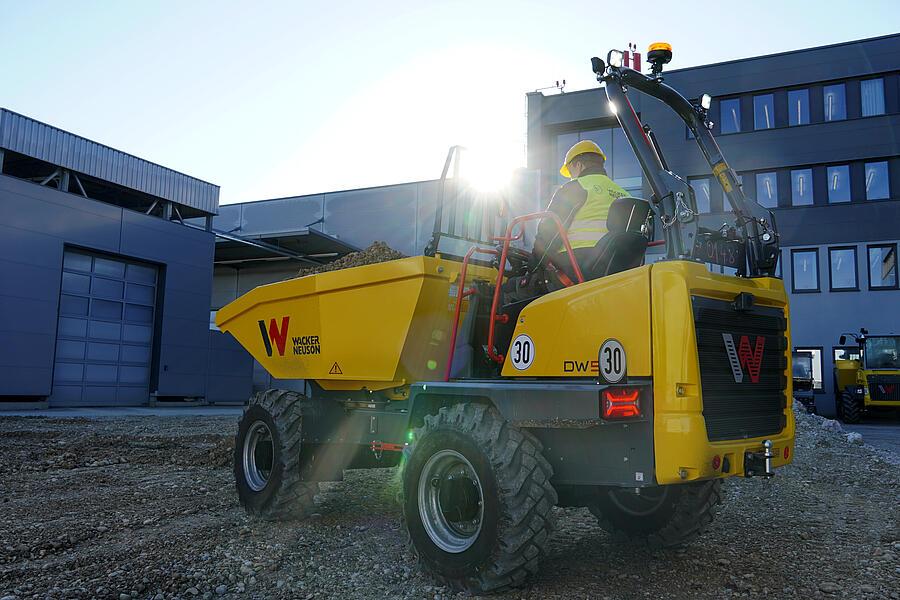 DW50 Dumper sobre ruedas