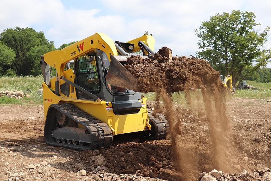Compact Track Loader ST50