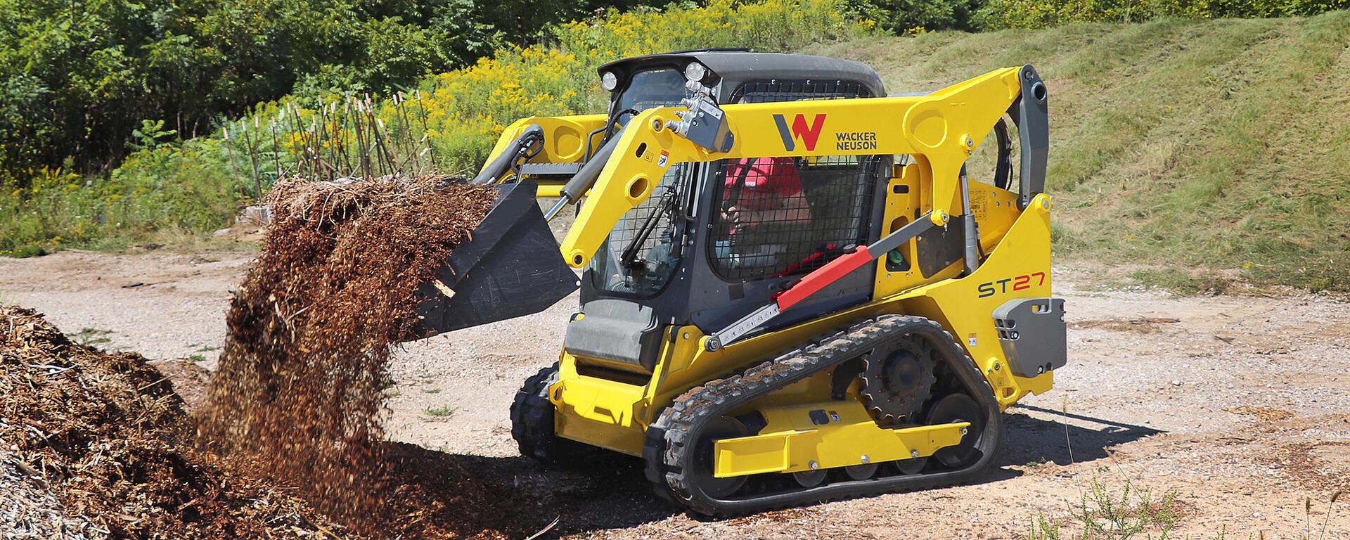 ST27 Compact Track Loader