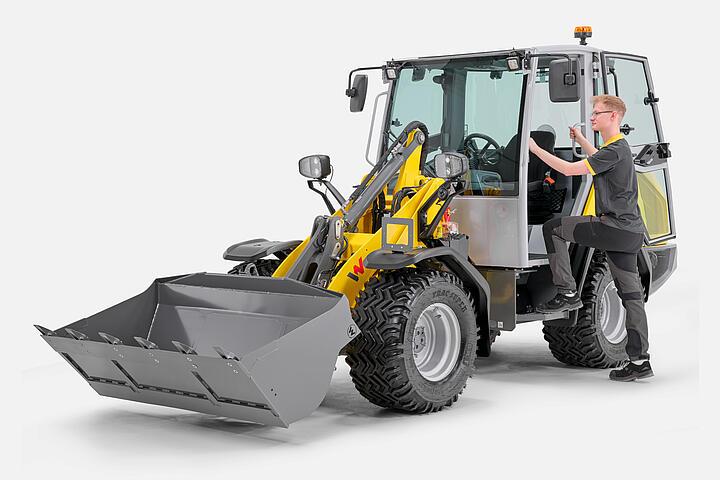 Колесный погрузчик Wacker Neuson WL750, WL950, WL1150 въезд и выезд, студия