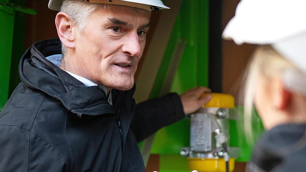 Concrete Solution - Consulting on the the job site