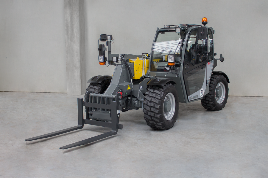 A few cabin details of the Kramer telehandler 2205.