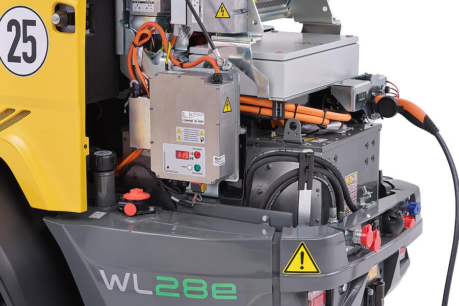 Wacker Neuson wheel loader WL28e battery, studio
