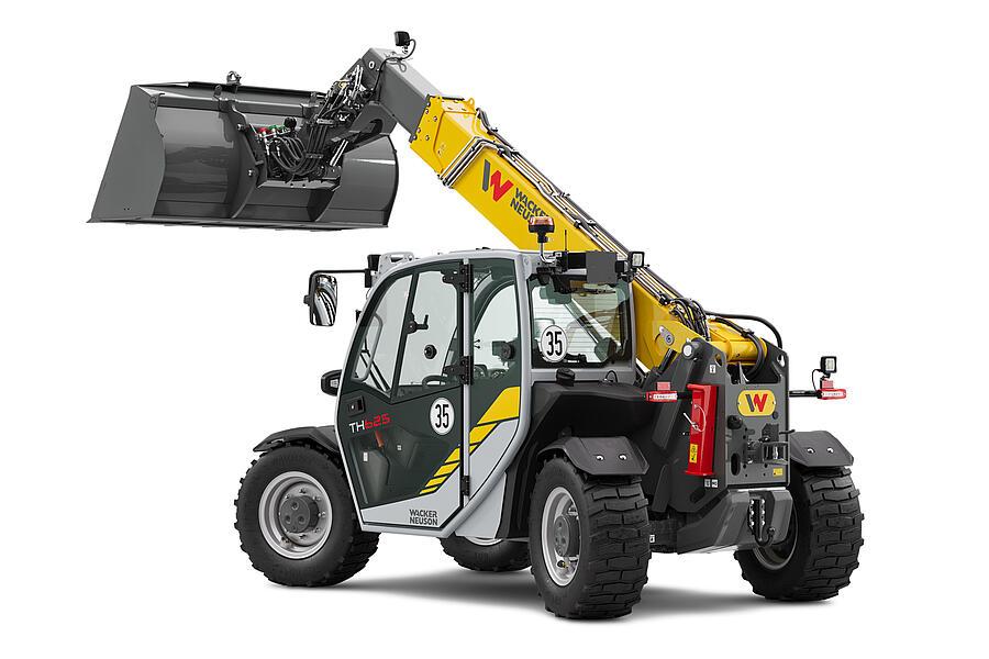 Wacker Neuson telehandler TH625 with earth shovel in studio