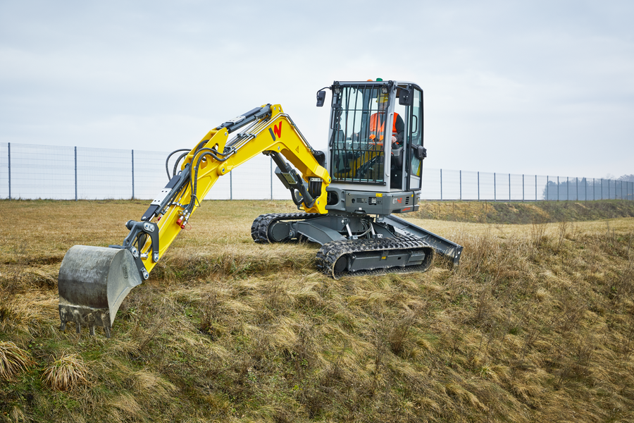 Tracked Conventional Excavator ET42