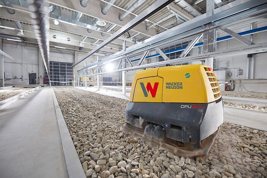 Hall d'essai sur le site de Wacker Neuson Reichertshofen.