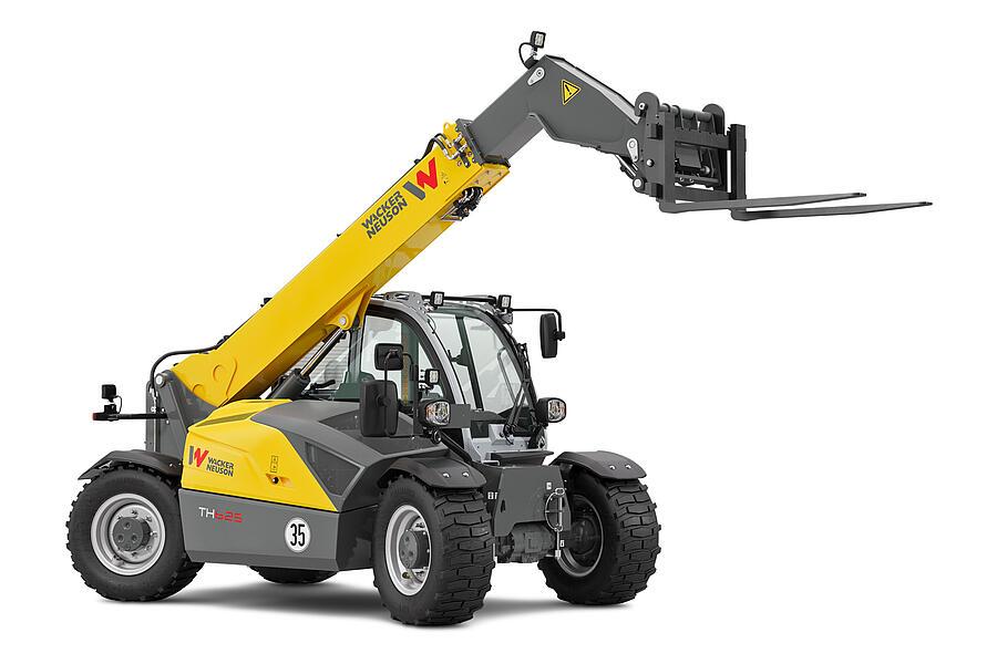 Wacker Neuson telehandler TH625 with pallet fork in studio