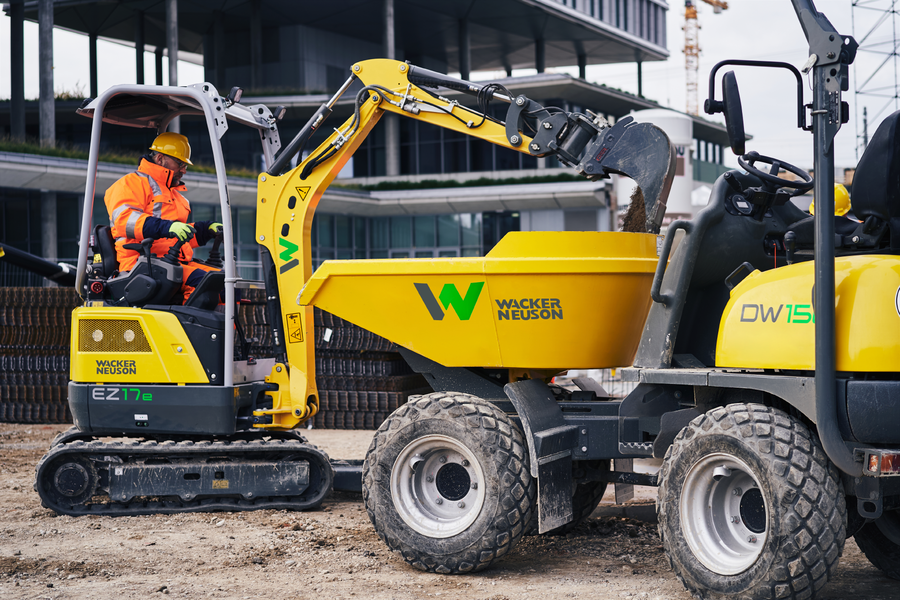 Dumper sur pneus électrique DW15e