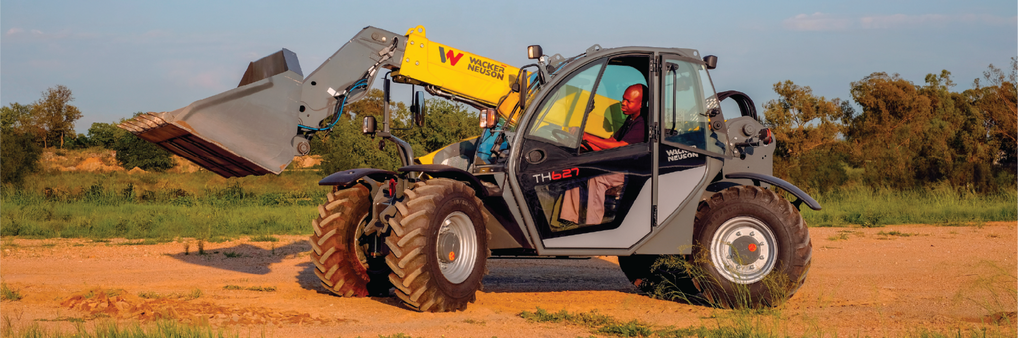 wacker neuson telehandler in action