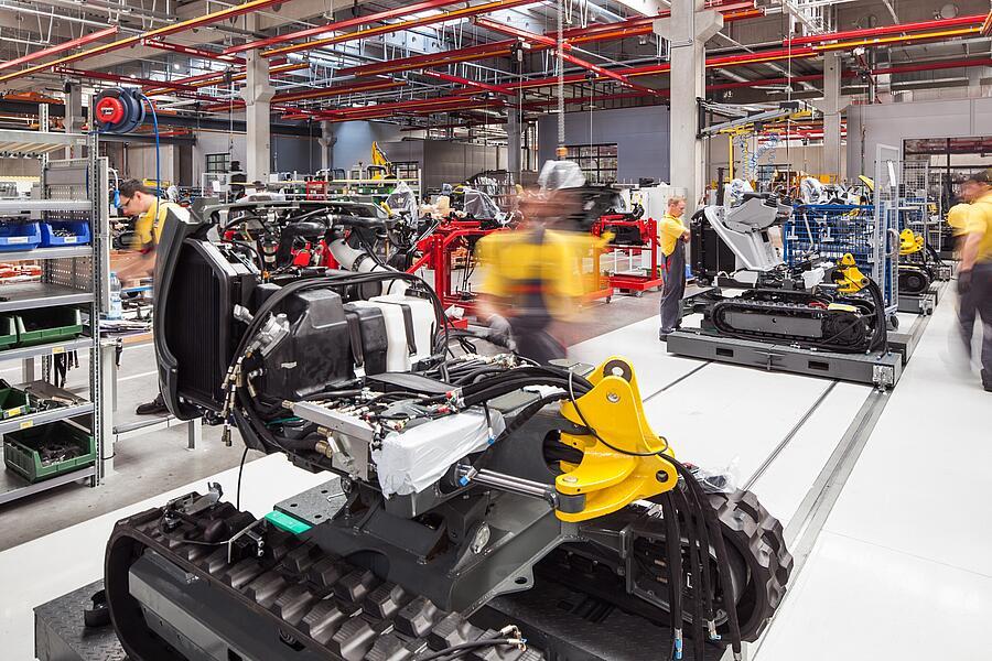 Sala de producción de Wacker Neuson en Hörsching, Linz (Austria).