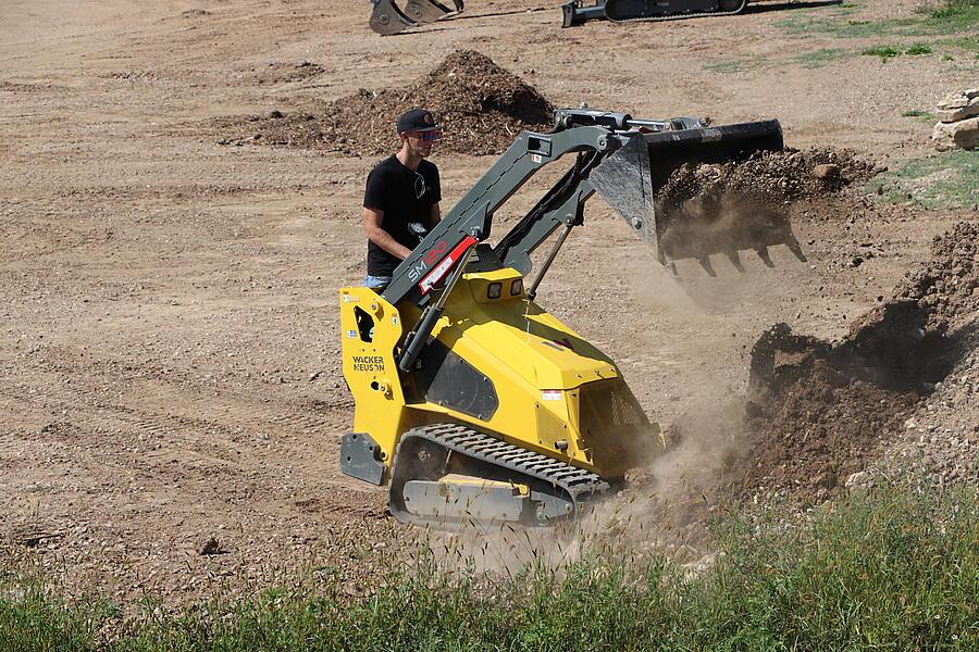 SM120 Utility Track Loader