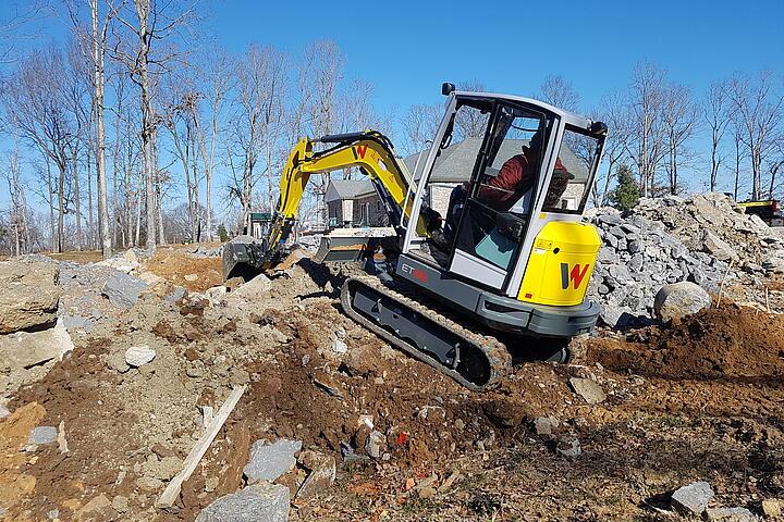 Tracked Conventional Excavator ET35